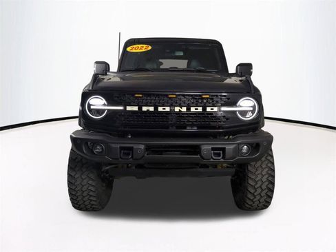 Used 2022 Ford Bronco Badlands image 3