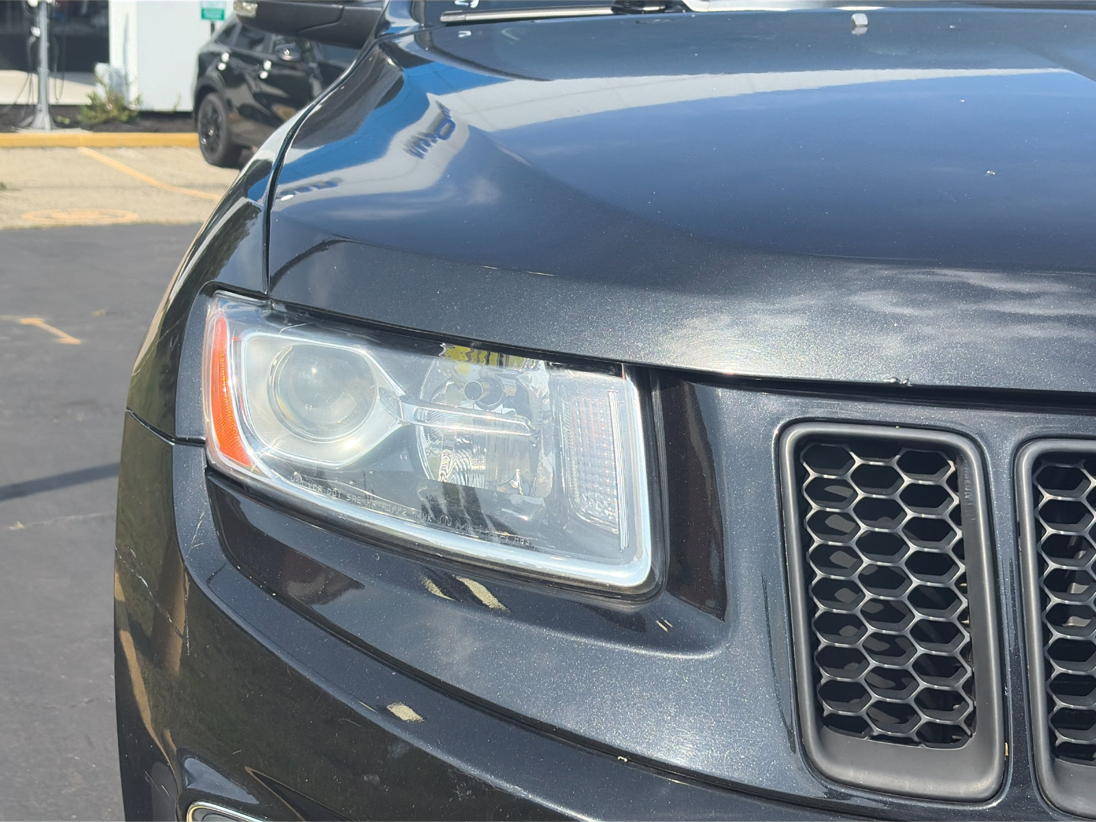 Used 2014 Jeep Grand Cherokee Limited AWD/4WD image 9