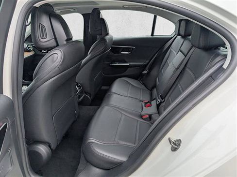 Used 2022 Mercedes-Benz C 300 Sedan image 17