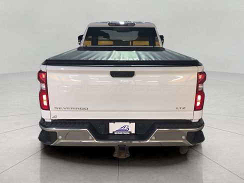 Used 2020 Chevrolet Silverado 2500 LTZ w/ LTZ Plus Package image 6