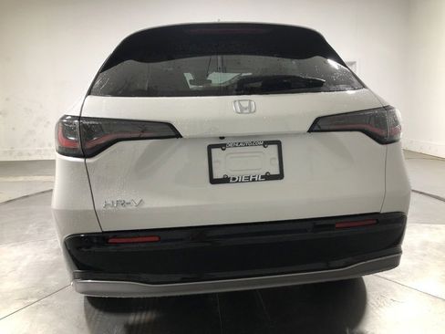 New 2026 Honda HR-V EX-L image 6