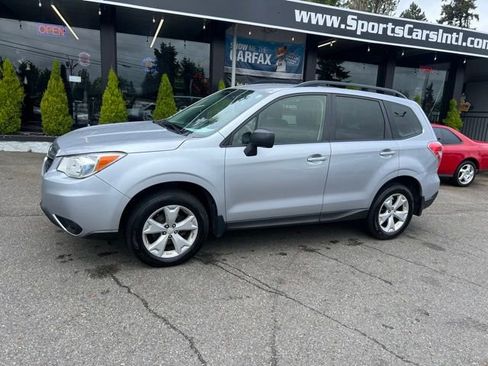 Used 2016 Subaru Forester 2.5i w/ Alloy Wheel Package AWD/4WD image 2