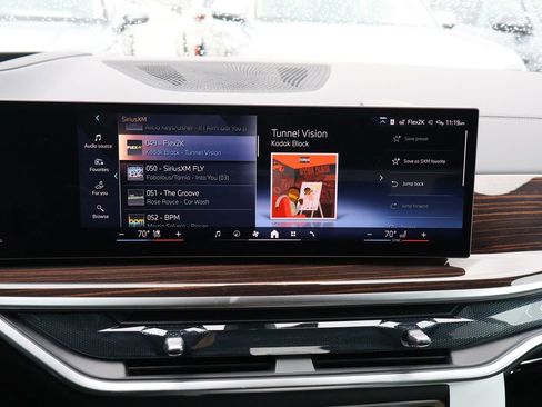 New 2026 BMW X5 xDrive40i AWD/4WD image 23