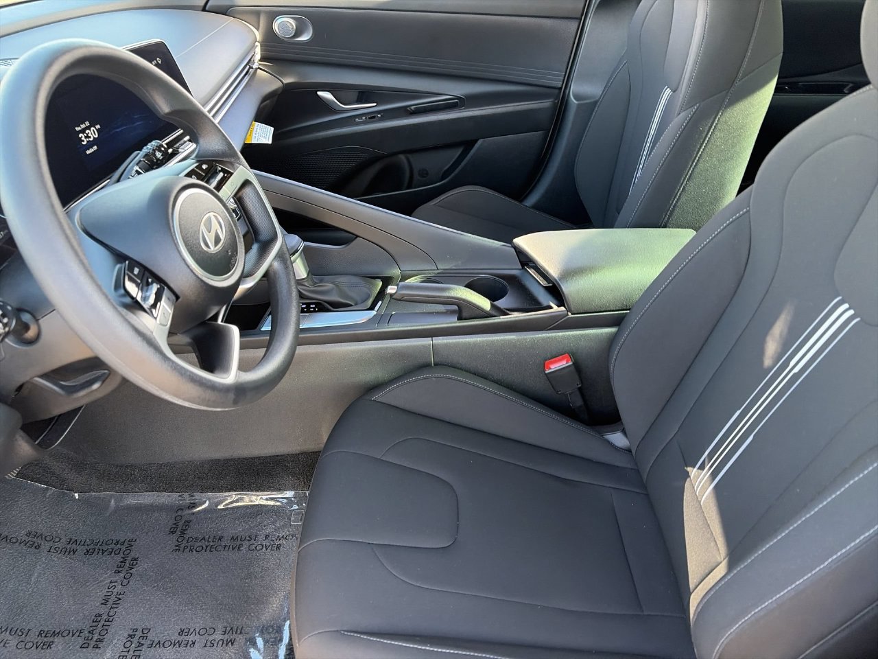 Certified 2024 Hyundai Elantra SEL FWD image 18