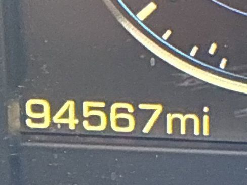 Used 2015 Cadillac Escalade ESV Premium image 10