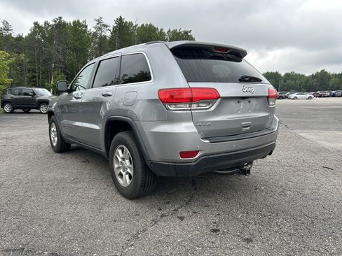 Used 2017 Jeep Grand Cherokee Laredo w/ Quick Order Package 23E AWD/4WD image 6