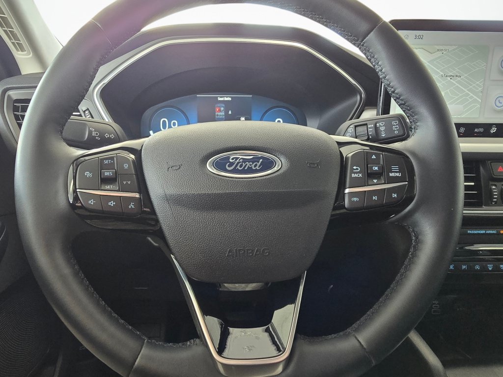 Used 2024 Ford Escape Platinum AWD/4WD image 22