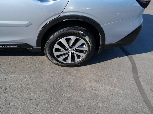 Used 2020 Subaru Outback Premium AWD/4WD image 35