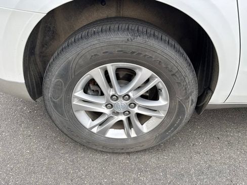 Used 2019 Buick Enclave Premium w/ Trailering Package, 5000 lbs. AWD/4WD image 10