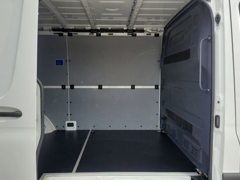 Used 2023 Mercedes-Benz Sprinter 1500 image 12