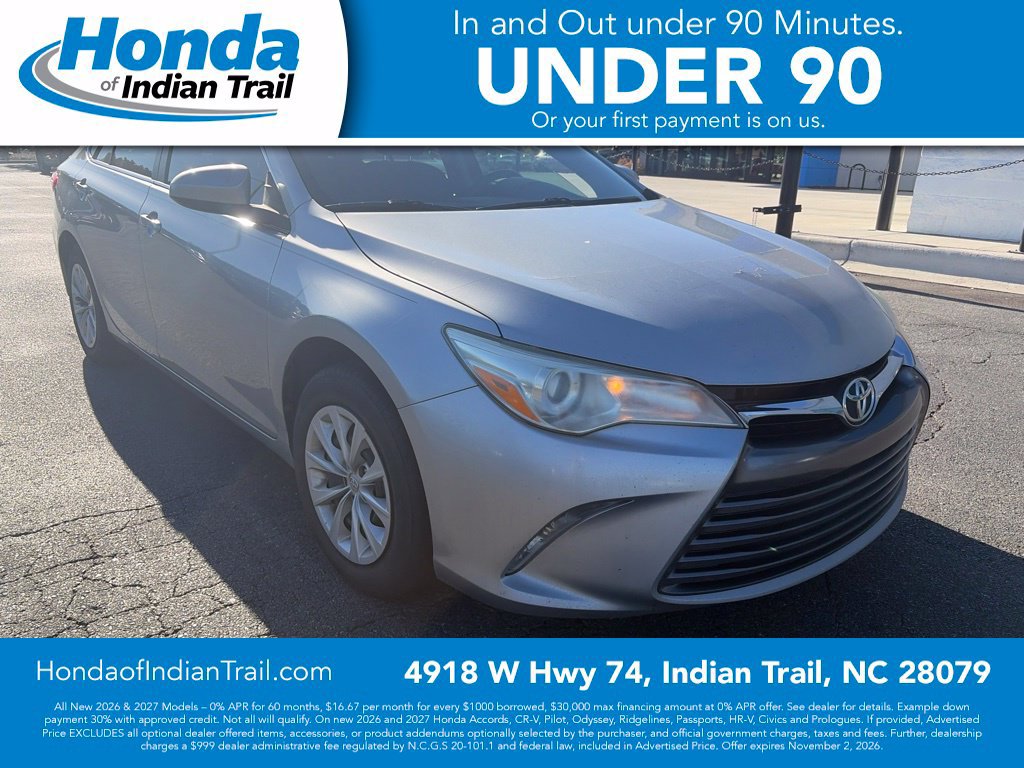 Used 2017 Toyota Camry LE FWD image 3