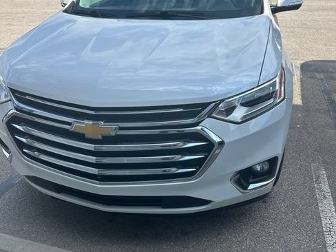 Used 2020 Chevrolet Traverse High Country w/ LPO, Floor Liner Package AWD/4WD image 2