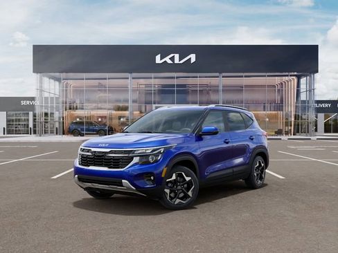 New 2026 Kia Seltos S AWD/4WD image 2