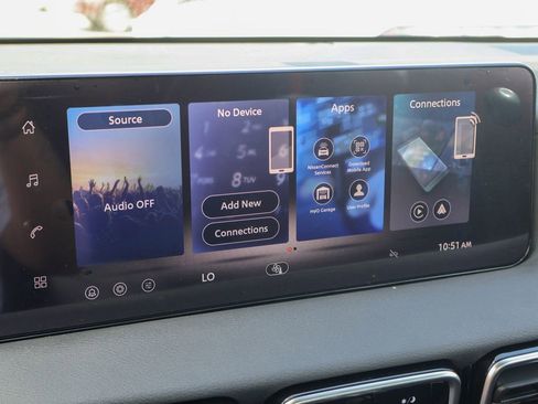 New 2026 Nissan Sentra SR image 5