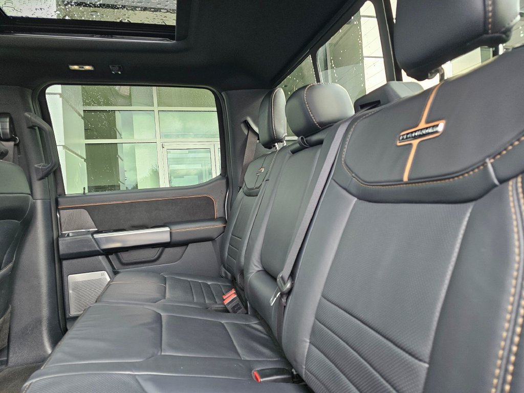 Used 2024 Ford F250 Platinum AWD/4WD image 21
