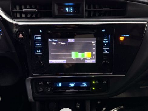Used 2019 Toyota Corolla LE FWD image 27
