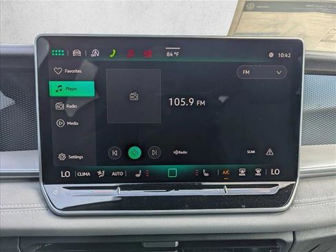 New 2026 Volkswagen Tiguan SE R-Line FWD image 16
