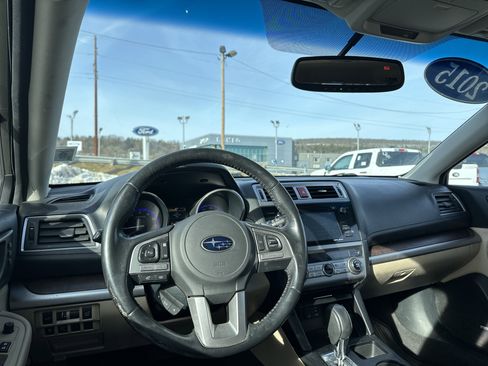 Used 2015 Subaru Outback 2.5i Limited image 15