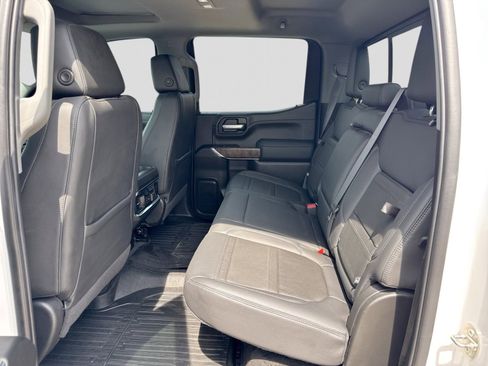 Used 2021 GMC Sierra 1500 Denali w/ Denali Ultimate Package AWD/4WD image 24