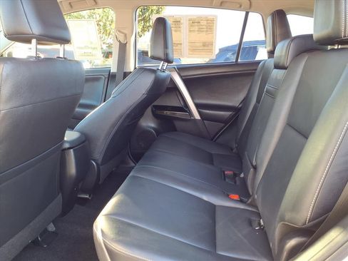 Used 2016 Toyota RAV4 Limited image 11