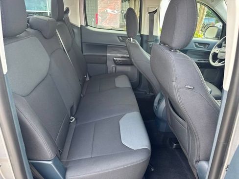 Used 2022 Ford Maverick XL FWD image 12