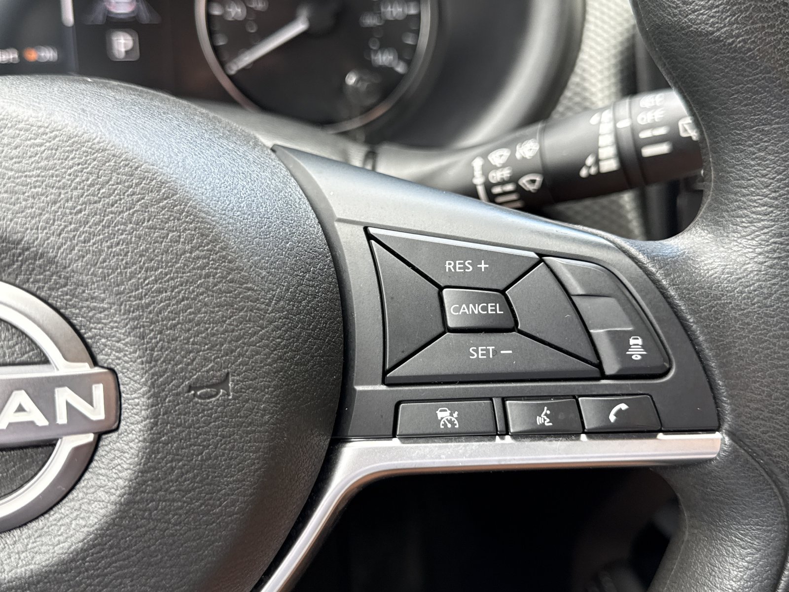 Used 2023 Nissan Kicks SV FWD image 20