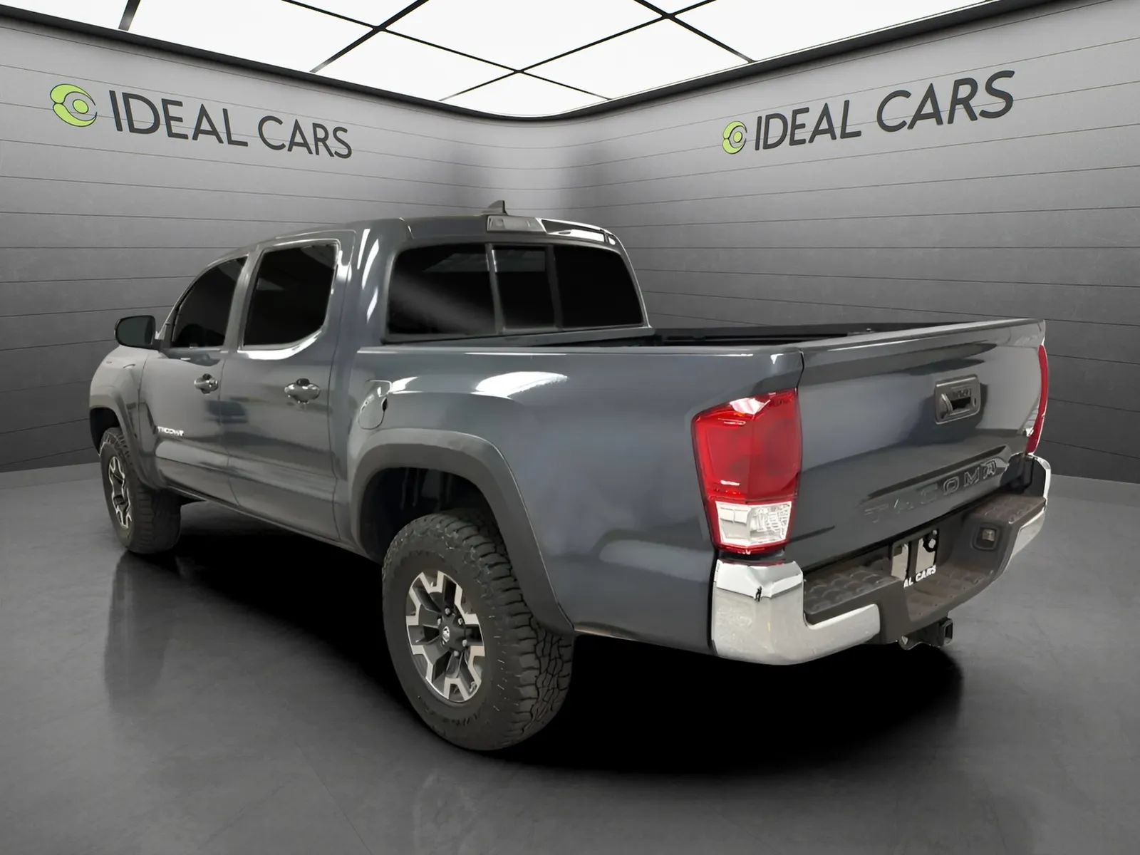 Used 2016 Toyota Tacoma TRD Off-Road w/ Towing Package RWD image 7