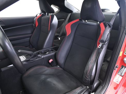 Used 2013 Scion FR-S image 27