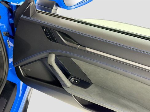 Used 2023 Porsche 911 GT3 image 31