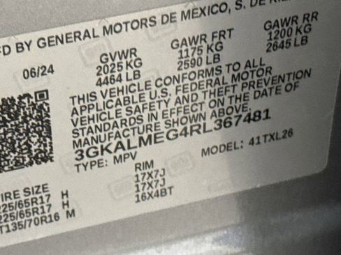 Used 2024 GMC Terrain SLE FWD image 27