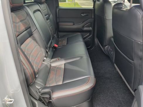 Certified 2025 Nissan Frontier PRO-4X w/ Pro Premium Package AWD/4WD image 35