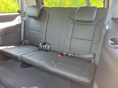 Used 2019 GMC Yukon Denali w/ Open Road Package AWD/4WD image 17