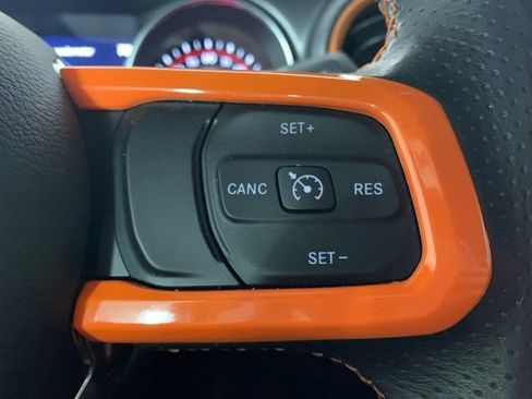 Used 2021 Jeep Gladiator Mojave AWD/4WD image 28