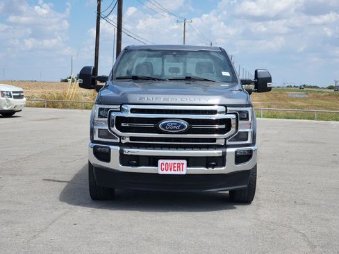 Used 2022 Ford F250 Lariat w/ Lariat Ultimate Package AWD/4WD image 2