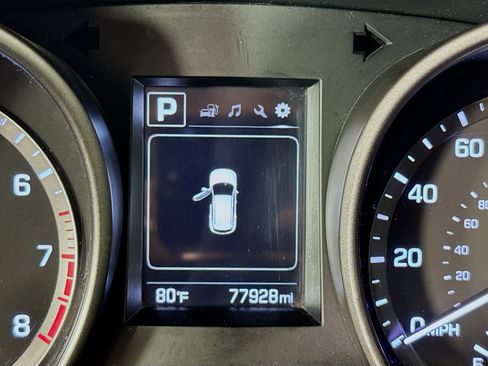 Used 2017 Hyundai Santa Fe SE image 24