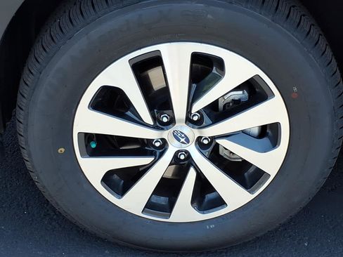 Used 2021 Subaru Outback Premium AWD/4WD image 12