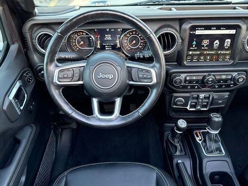 Used 2021 Jeep Wrangler Unlimited Sahara image 17