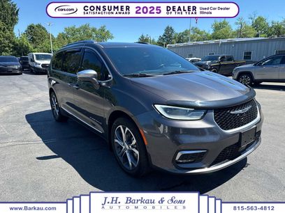 Used 2021 Chrysler Pacifica Pinnacle