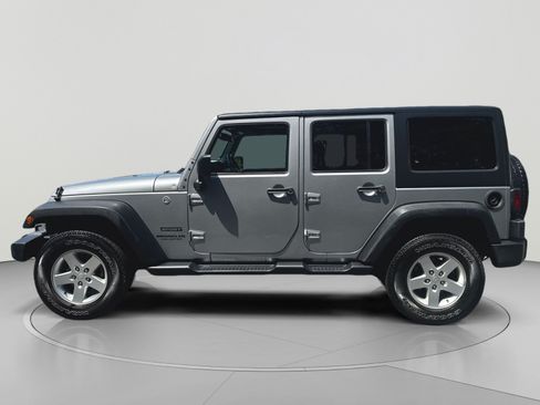 Used 2016 Jeep Wrangler Unlimited Sport AWD/4WD image 8
