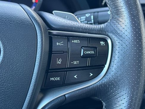 Used 2023 Lexus ES 350 F Sport w/ Accessory Package (Z2) FWD image 32