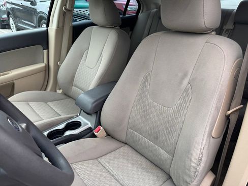 Used 2010 Ford Fusion SE image 15