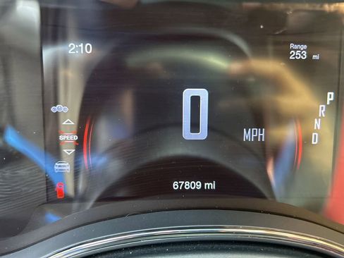 Used 2019 Dodge Durango R/T w/ Technology Group image 47