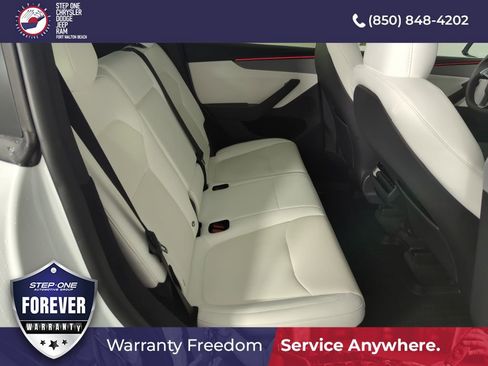 Used 2026 Tesla Model Y Long Range AWD/4WD image 31