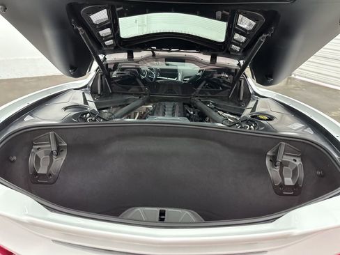 Used 2022 Chevrolet Corvette Stingray Premium Cpe w/ Z51 Performance Package image 25