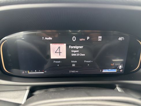 Used 2025 Jeep Wagoneer L Series III image 21