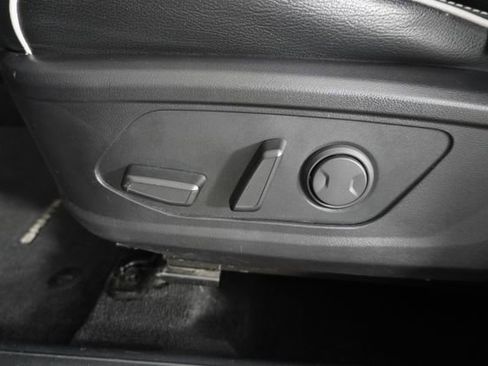 Used 2022 Hyundai Santa Cruz SEL Premium image 20