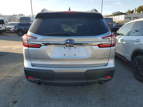 Used 2024 Subaru Ascent Limited w/ Technology Package image 8