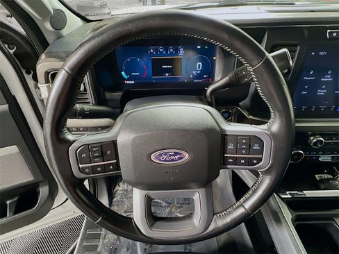 Used 2024 Ford F450 Lariat w/ Camper Package image 11