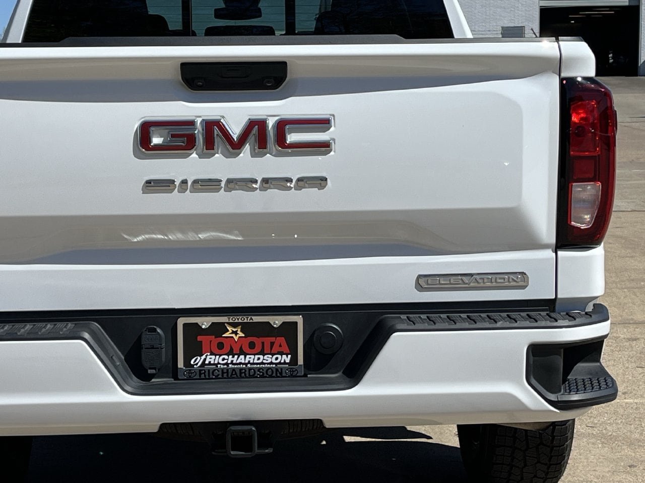Used 2025 GMC Sierra 1500 Elevation w/ Preferred Package RWD image 6