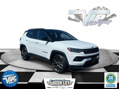 Used 2026 Jeep Compass Limited w/ Sun, Sound & Navigation Group